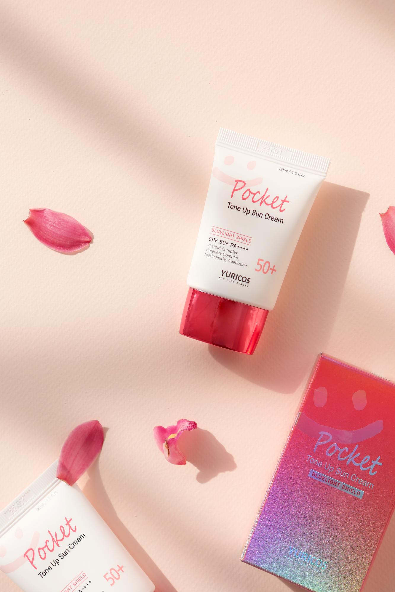 유리코스 포켓 톤업 선크림 톤업블루라이트3중 케어를 한 손에