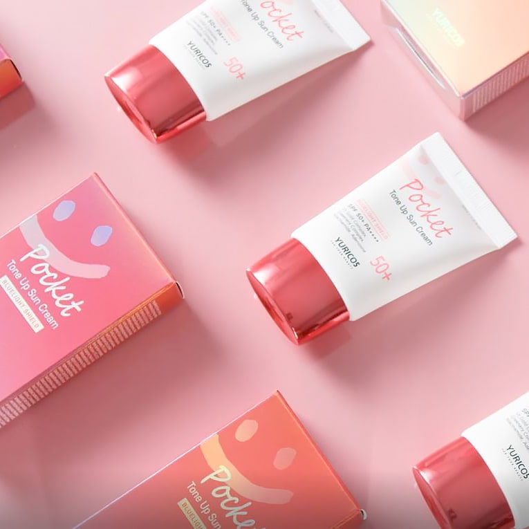 유리코스 포켓 톤업 선크림 3중 기능으로 산뜻하게 톤업하고 매일 편안하게