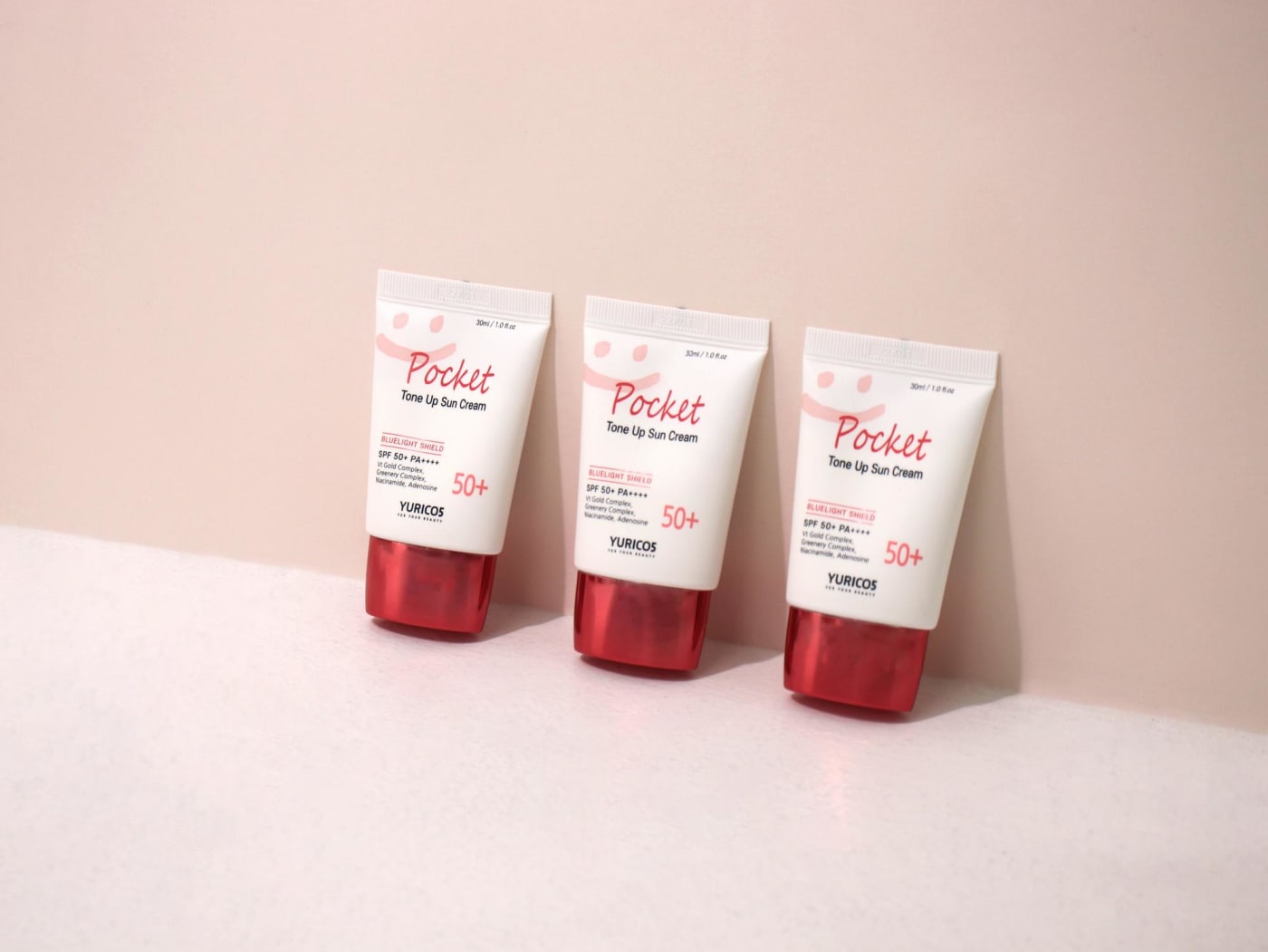 바쁜 일상 속 피부 고민 유리코스 3가지 솔루션으로 톤업진정모공 케어