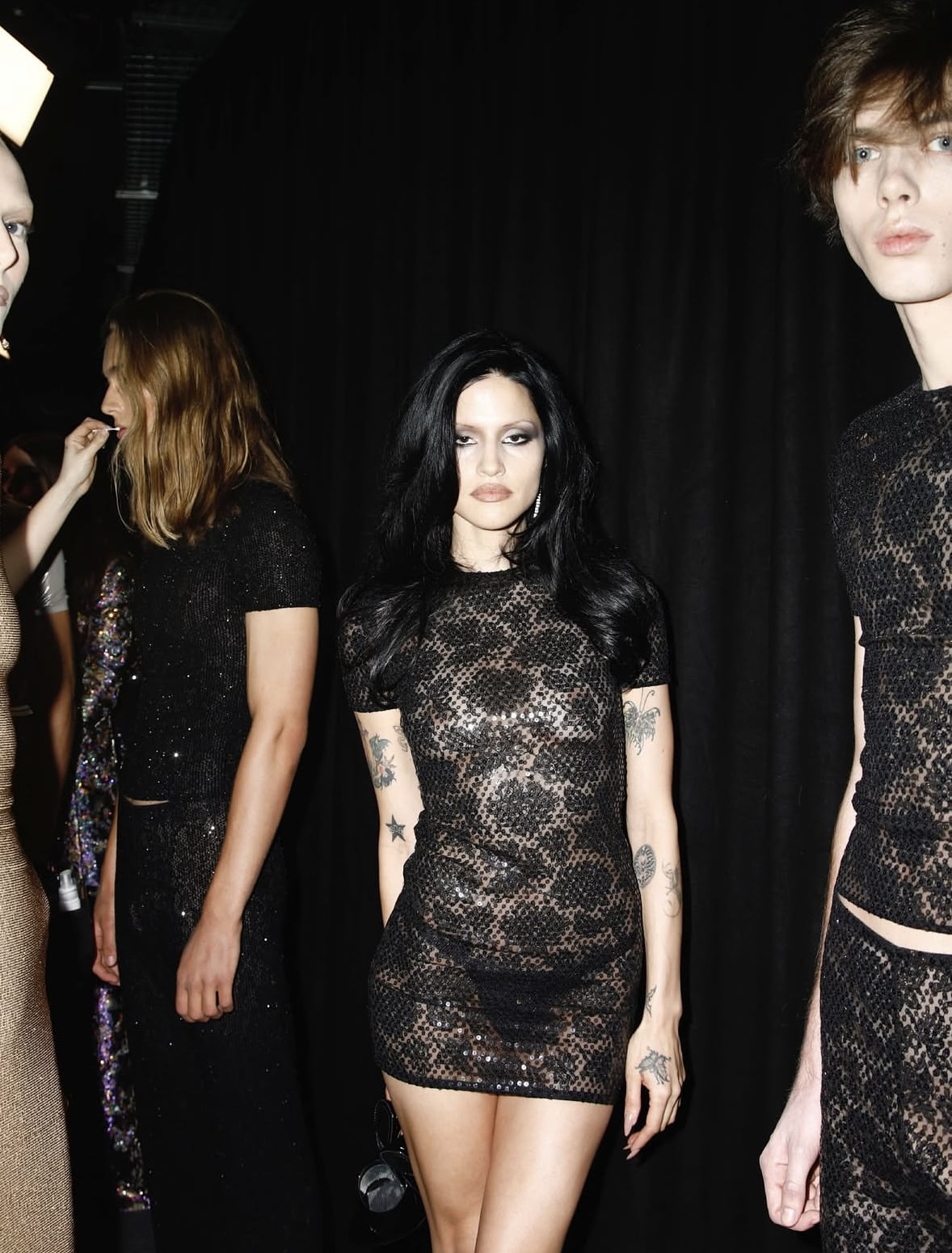 2026 FW 스모키 메이크업 런웨이 트렌드와 셀럽 연출 2가지